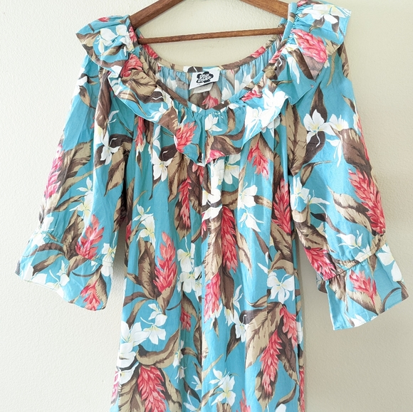 SOLD Hilo Hattie Dress XL Blue Floral Long Ruffle Maxi Tropical Flowy Hawaiian - Picture 2 of 4